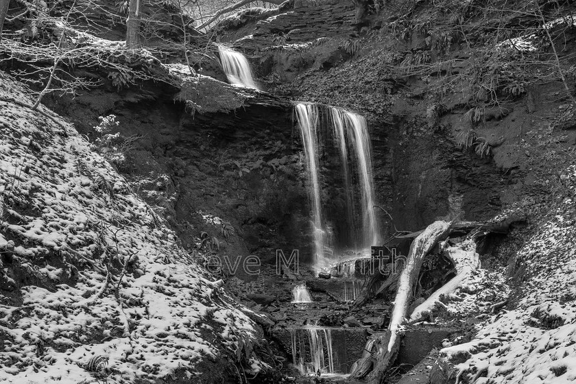 Winter-Waterfall,-Redisher-Woods-01 Lustre 3x2+220+250 
 Winter Waterfall, Redisher Woods 
 Keywords: snow, waterfall, Redisher Woods, Ramsbottom, Greater Manchester